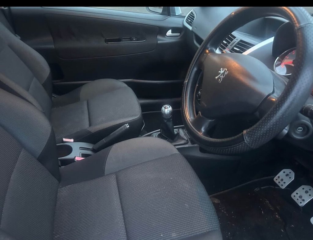 Used Peugeot 207 2010 for sale - 77056321: Photo 7