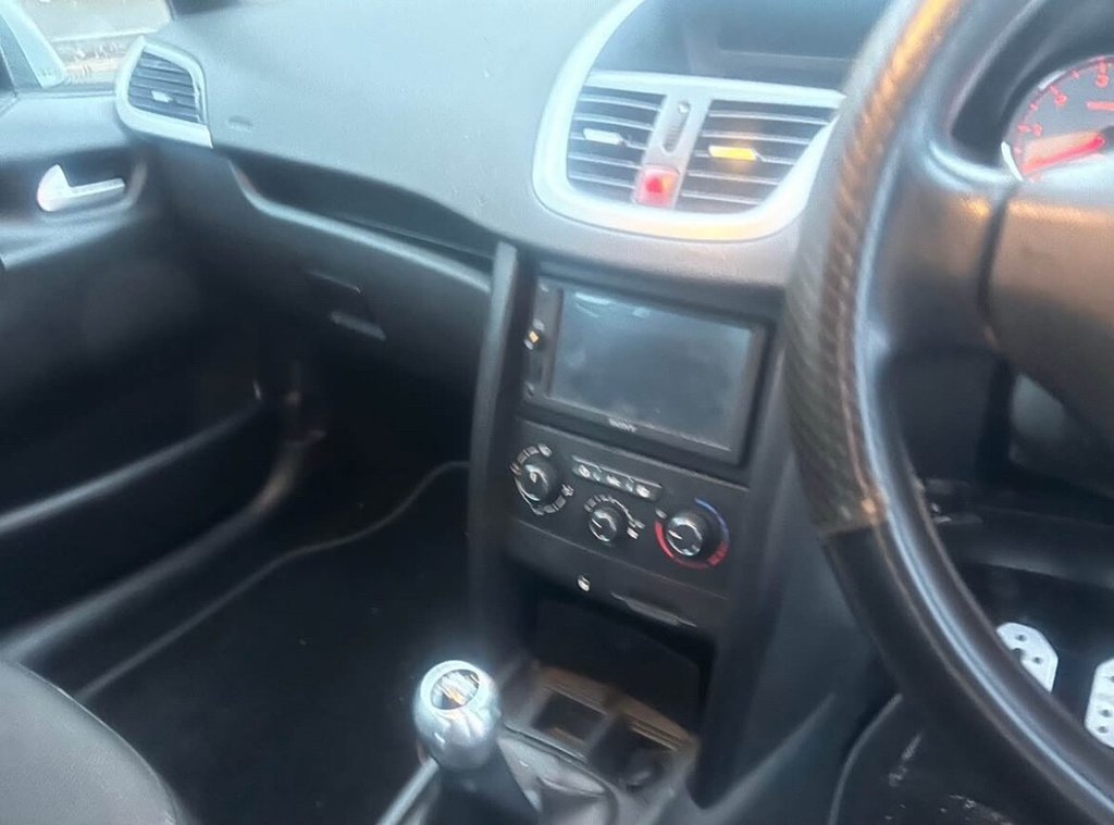 Used Peugeot 207 2010 for sale - 77056321: Photo 8