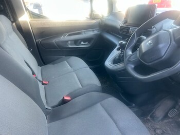 Used Peugeot Partner 2021 for sale - 77765255: Photo