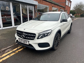 Used Mercedes-Benz GLA 2017 for sale - 77014587: Photo