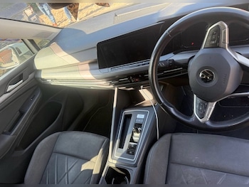 Used Volkswagen Golf 2021 for sale - 78387382: Photo