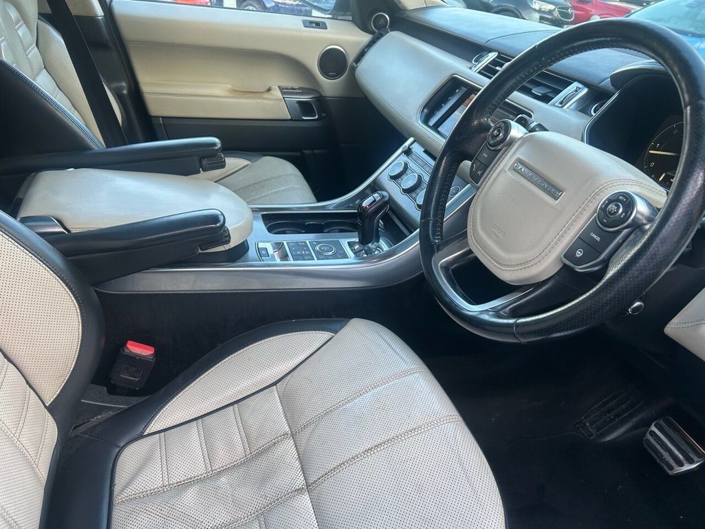 Used Land Rover Range Rover Sport 2015 for sale - 78061813: Photo 8