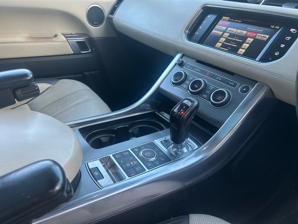 Used Land Rover Range Rover Sport 2015 for sale - 78061813: Photo 9