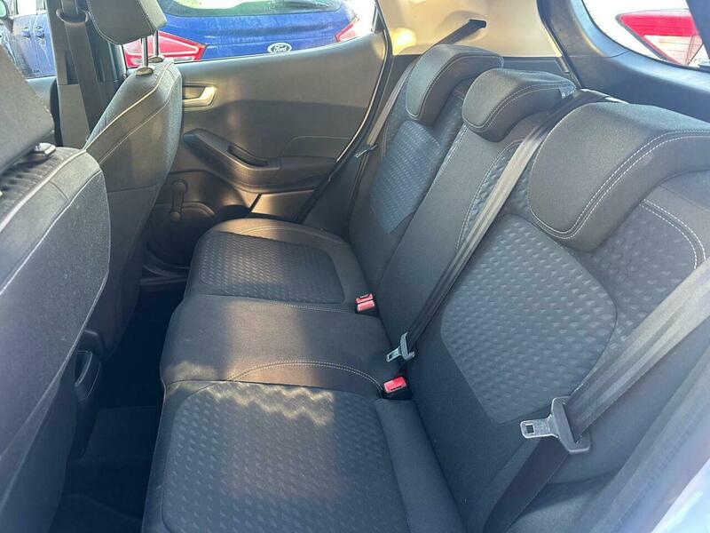 Used Ford Fiesta 2017 for sale - 77107360: Photo 12