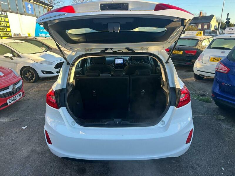 Used Ford Fiesta 2017 for sale - 77107360: Photo 13