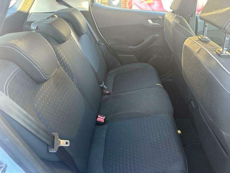 Used Ford Fiesta 2017 for sale - 77107360: Photo 15