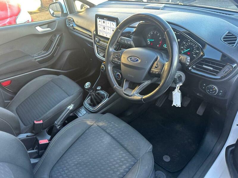 Used Ford Fiesta 2017 for sale - 77107360: Photo 16