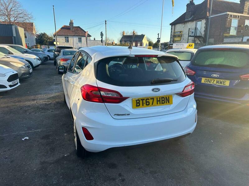 Used Ford Fiesta 2017 for sale - 77107360: Photo 5