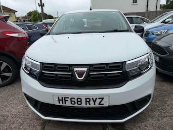 Used Dacia Sandero 2018 for sale - 78888094: Photo
