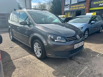 Volkswagen - Touran