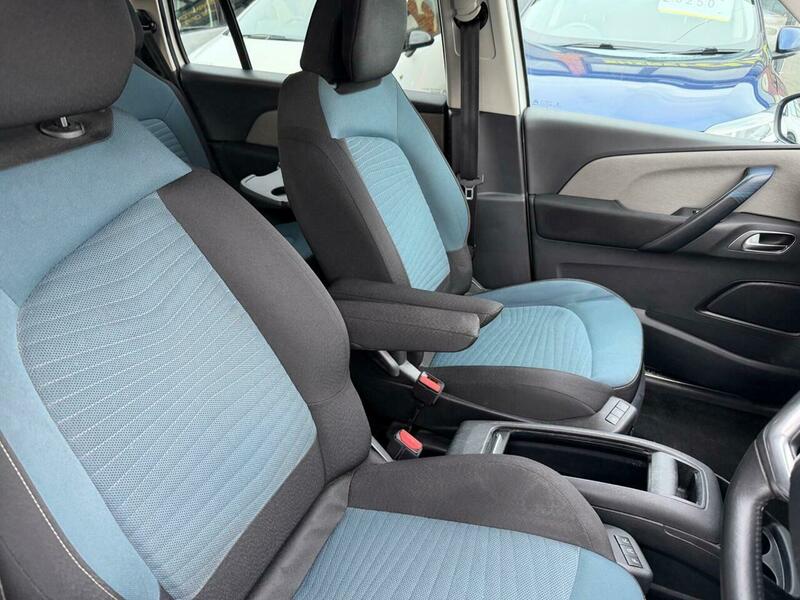 Used Citroen Grand C4 Picasso 2017 for sale - 77720780: Photo 19