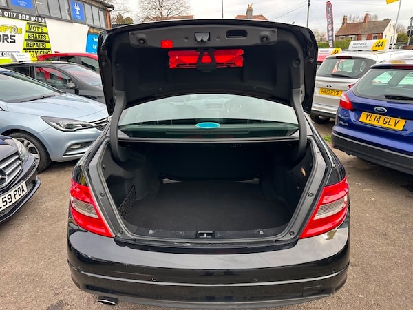 Used Mercedes-Benz C-Class 2010 for sale - 74184506: Photo 17