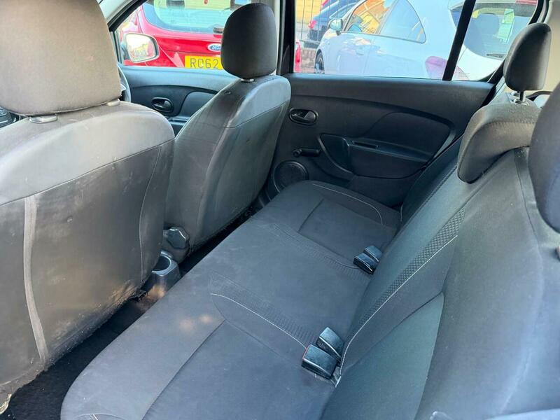 Used Dacia Sandero 2018 for sale - 77735361: Photo 11