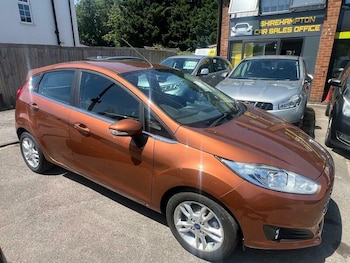 Used Ford Fiesta 2015 for sale - 79090718: Photo