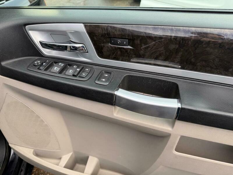 Used Chrysler Grand Voyager 2011 for sale - 77394995: Photo 28