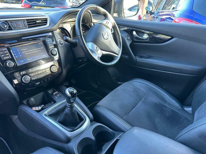 Used Nissan Qashqai 2017 for sale - 77236911: Photo 11