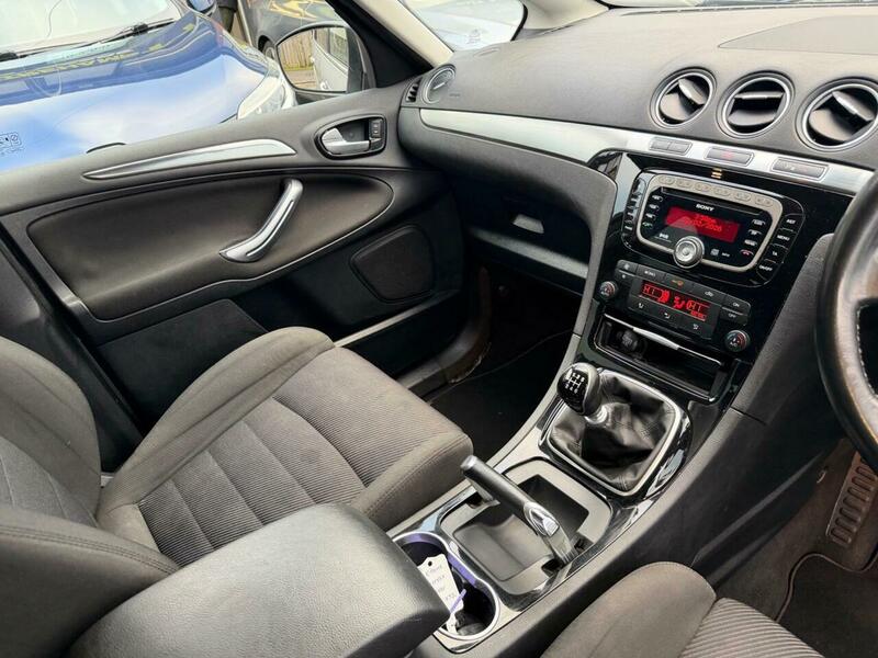 Used Ford S-Max 2013 for sale - 77609638: Photo 16