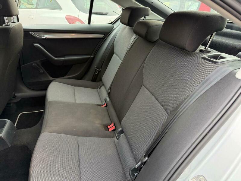 Used Skoda Octavia 2015 for sale - 77735293: Photo 11