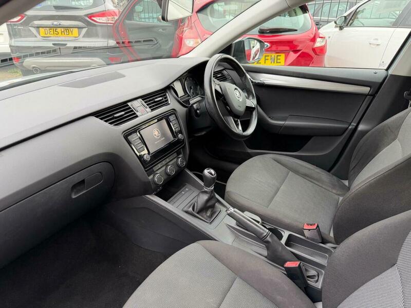 Used Skoda Octavia 2015 for sale - 77735293: Photo 9