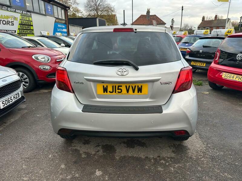 Used Toyota Yaris 2015 for sale - 76536331: Photo 5