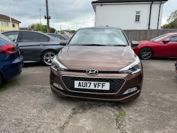 Used Hyundai i20 2017 for sale - 78469109: Photo