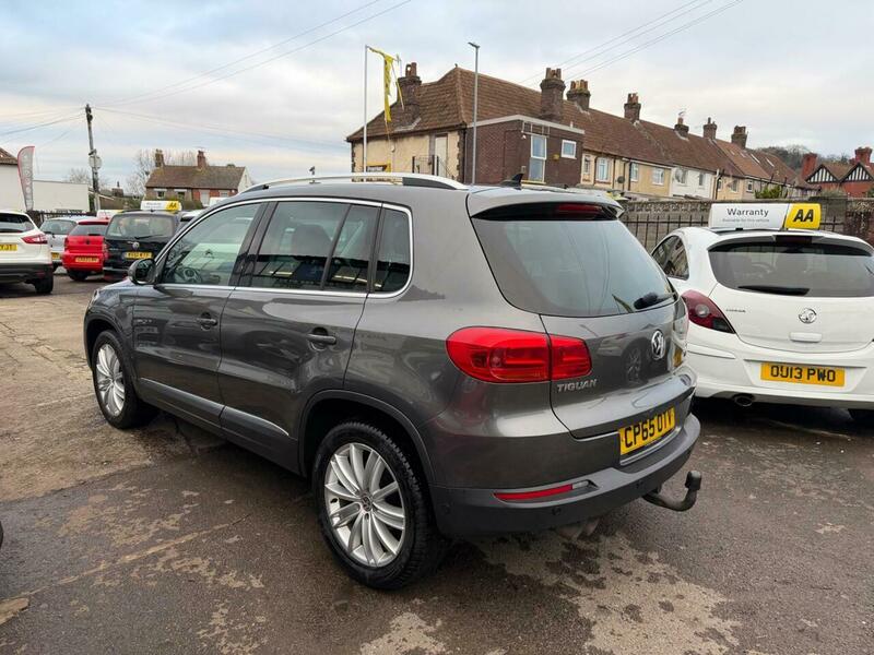 Used Volkswagen Tiguan 2016 for sale - 77636879: Photo 5