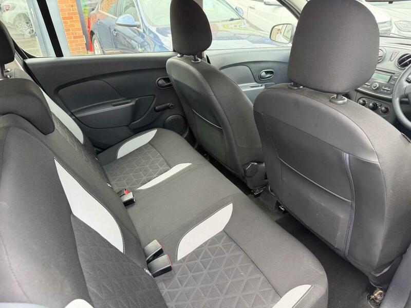 Used Dacia Sandero Stepway 2015 for sale - 78004123: Photo 16