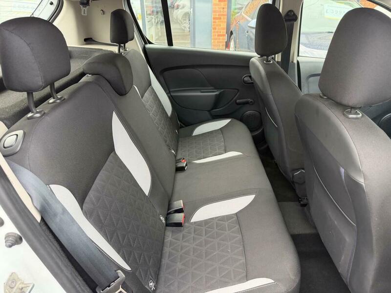 Used Dacia Sandero Stepway 2015 for sale - 78004123: Photo 17