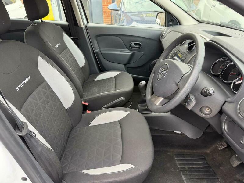 Used Dacia Sandero Stepway 2015 for sale - 78004123: Photo 19
