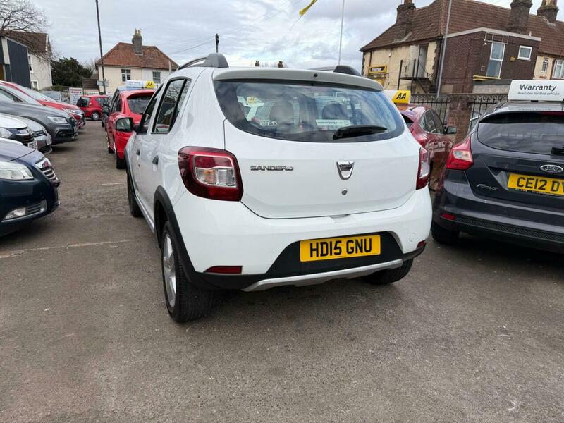Used Dacia Sandero Stepway 2015 for sale - 78004123: Photo 4