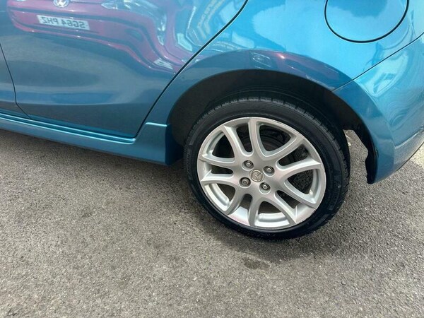 Used Mazda Mazda2 2010 for sale - 75067327: Photo 5