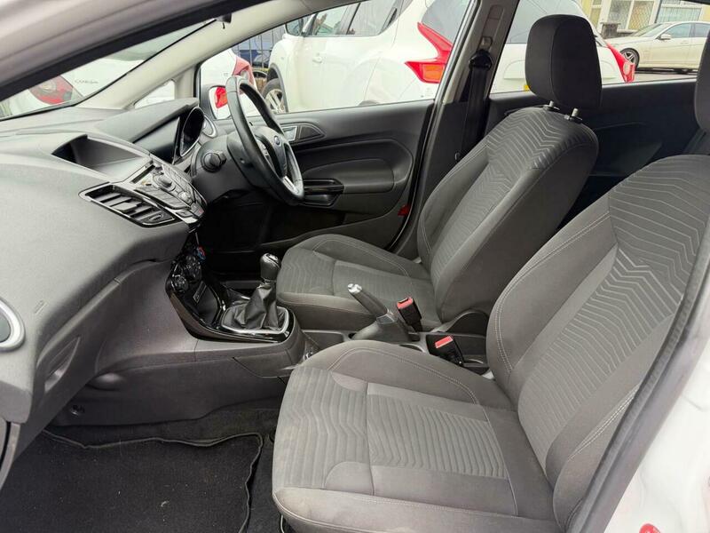 Used Ford Fiesta 2013 for sale - 77636880: Photo 10