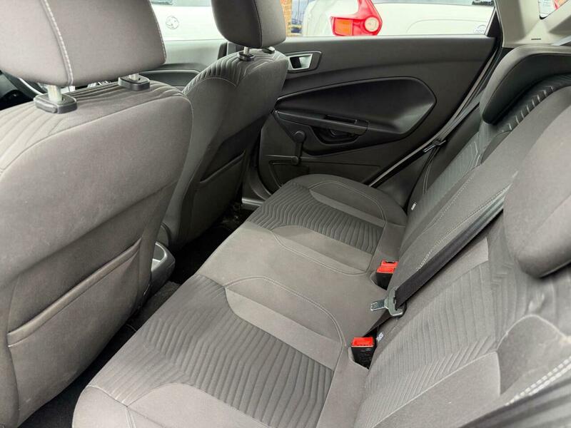 Used Ford Fiesta 2013 for sale - 77636880: Photo 12