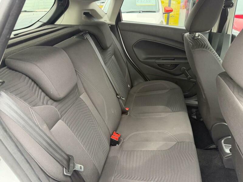 Used Ford Fiesta 2013 for sale - 77636880: Photo 16