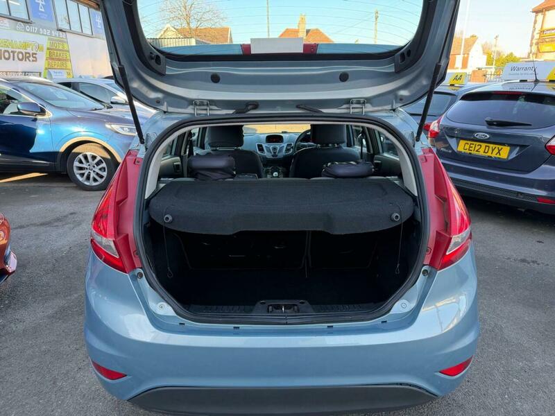 Used Ford Fiesta 2010 for sale - 77976867: Photo 11