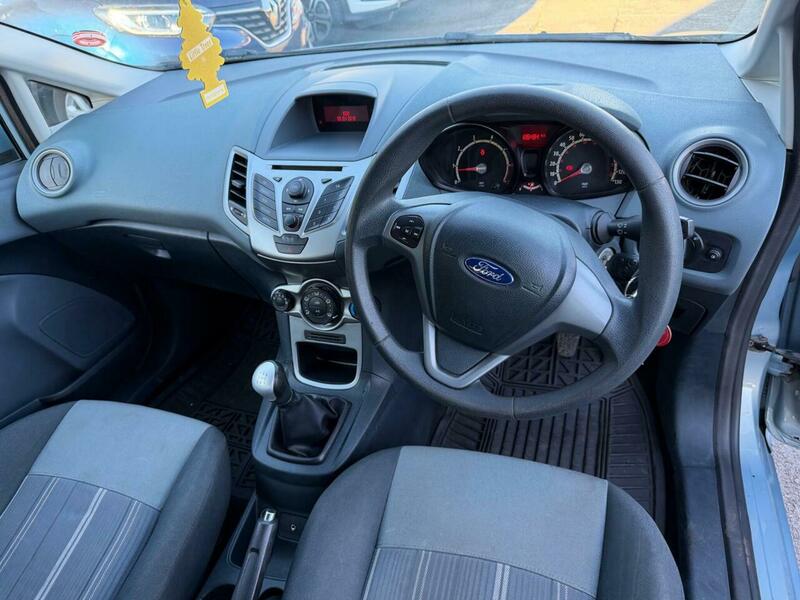 Used Ford Fiesta 2010 for sale - 77976867: Photo 16