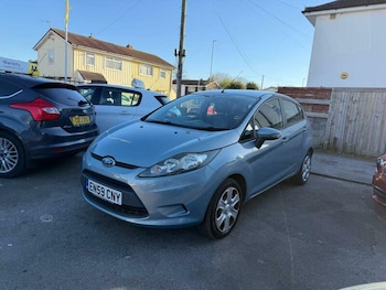 Used Ford Fiesta 2010 for sale - 77976867: Photo