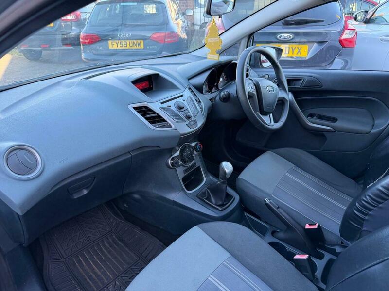 Used Ford Fiesta 2010 for sale - 77976867: Photo 8