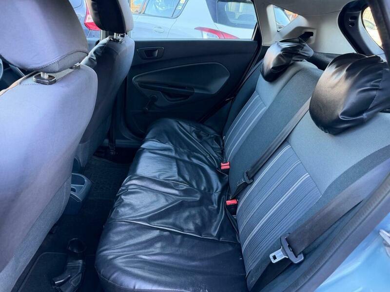 Used Ford Fiesta 2010 for sale - 77976867: Photo 9
