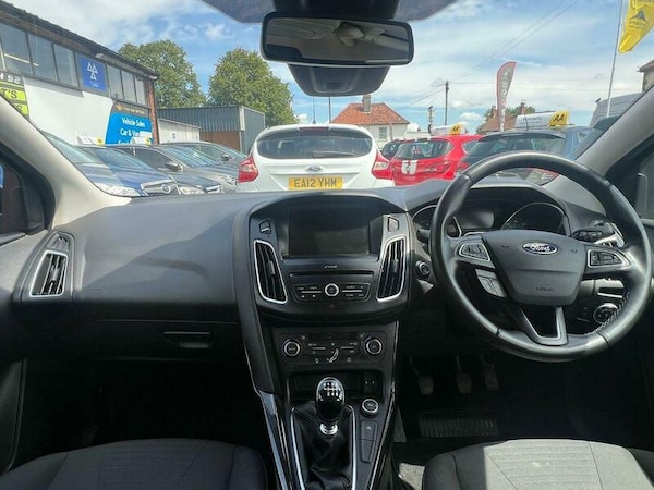 Used Ford Focus 2015 for sale - 75347947: Photo 13