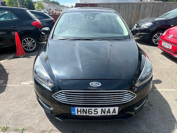 Used Ford Focus 2015 for sale - 75347947: Photo 5