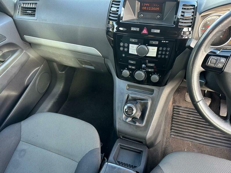 Used Vauxhall Zafira 2012 for sale - 76863642: Photo 15