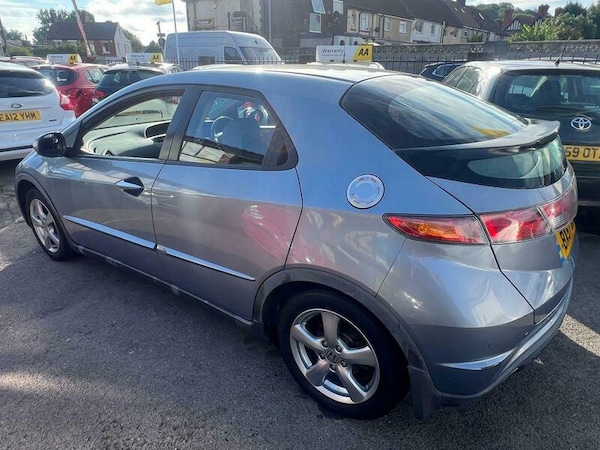 Used Honda Civic 2007 for sale - 75347948: Photo 4