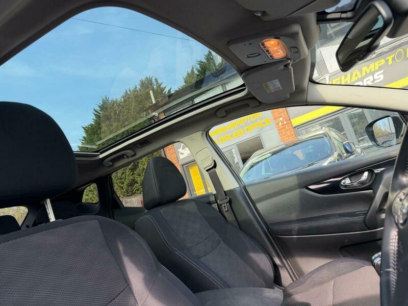 Used Nissan Qashqai 2014 for sale - 77976876: Photo 14