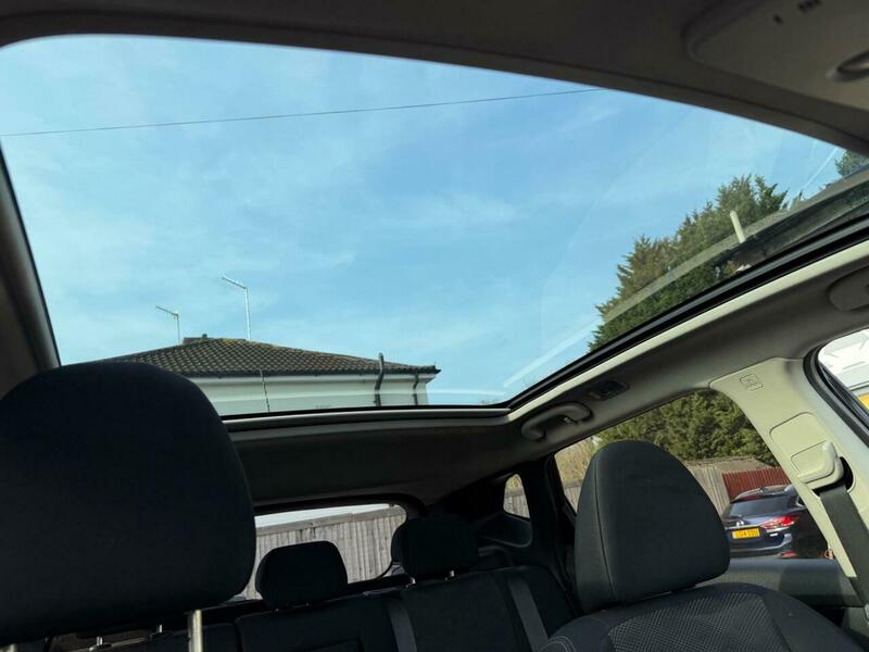 Used Nissan Qashqai 2014 for sale - 77976876: Photo 15