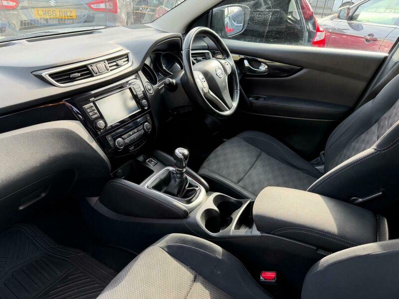 Used Nissan Qashqai 2014 for sale - 77976876: Photo 8