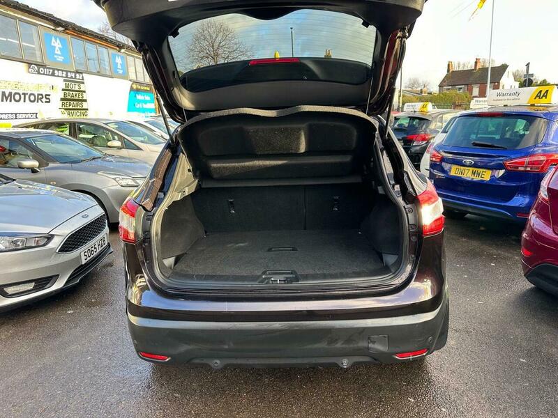 Used Nissan Qashqai 2014 for sale - 76910814: Photo 13