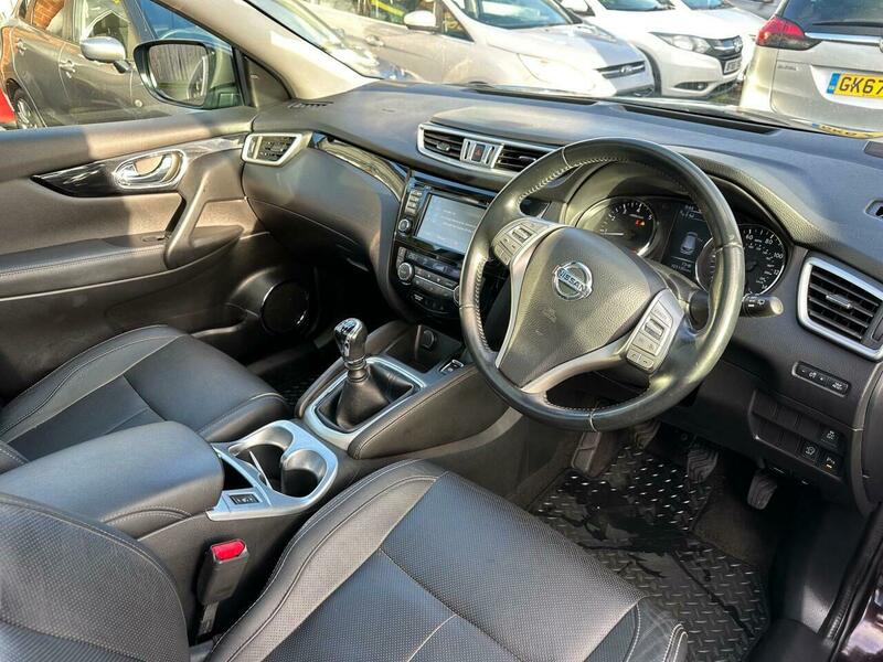 Used Nissan Qashqai 2014 for sale - 76910814: Photo 17