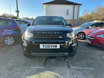 Used Land Rover Discovery Sport 2016 for sale - 77096806: Photo