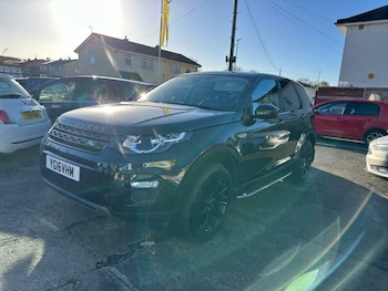 Used Land Rover Discovery Sport 2016 for sale - 77096806: Photo